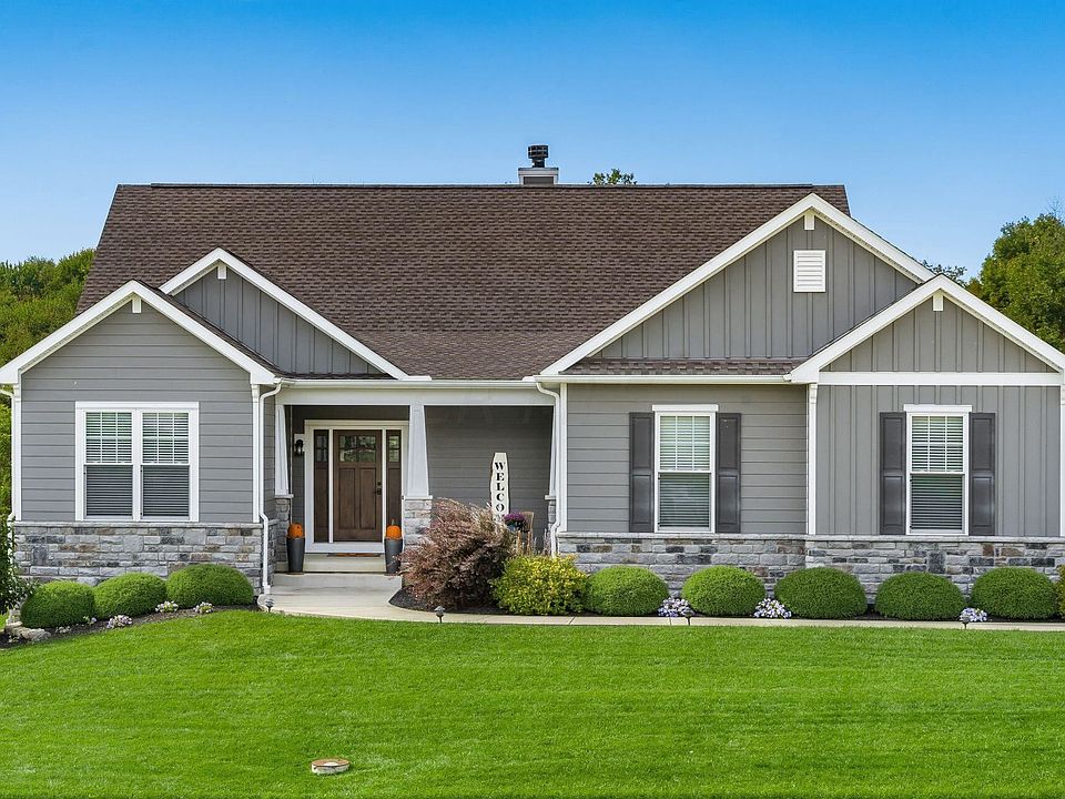 1st image of 395 Buena Vista Dr