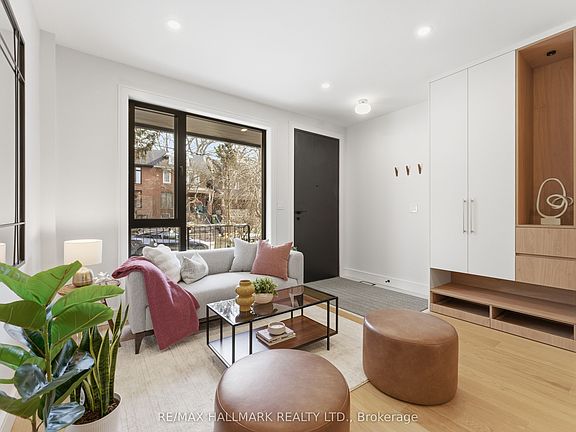 3rd image of 290 Waverley Rd