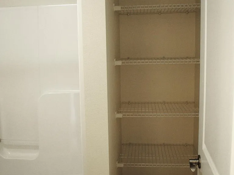 2201 Forest Ave #1 — Photo 15