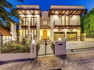 3431 N Amesbury Rd, Los Angeles, CA 90027