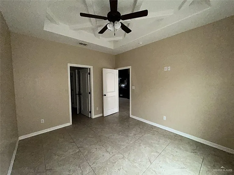 2601 E Garfield Ave #2 — Photo 8
