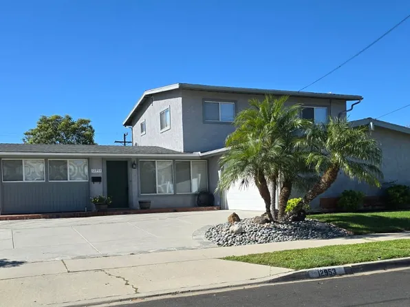 12953 Slack St, Poway, CA 92064