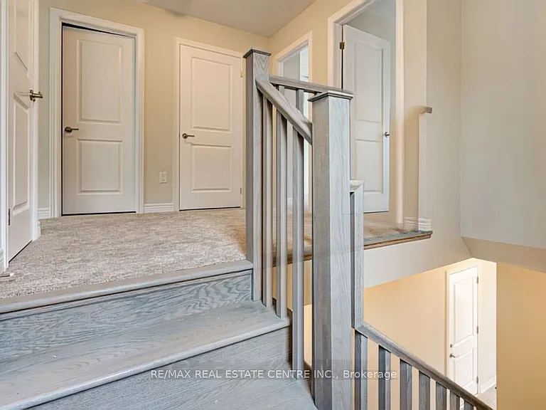 100 Hollywood Ct #49 — Photo 15