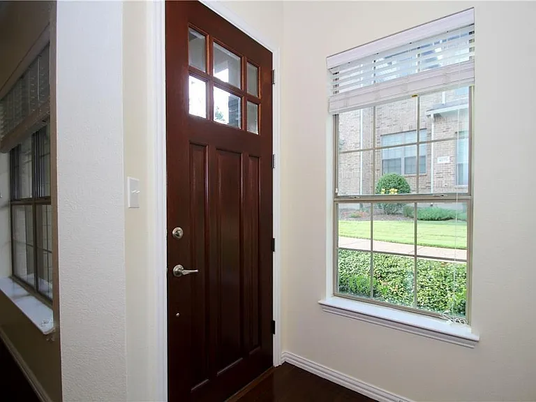 4233 Swan Forest Dr #E — Photo 22