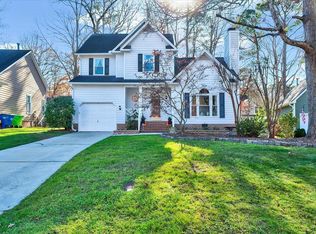 11925 Fairlie Pl, Raleigh, NC 27613