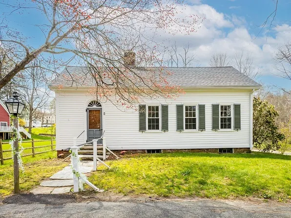 5 Zions Ln, Sherborn, MA 01770