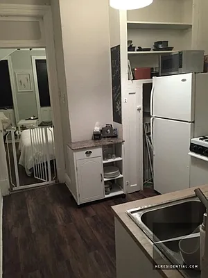 Rented by Highline Residential | media 19