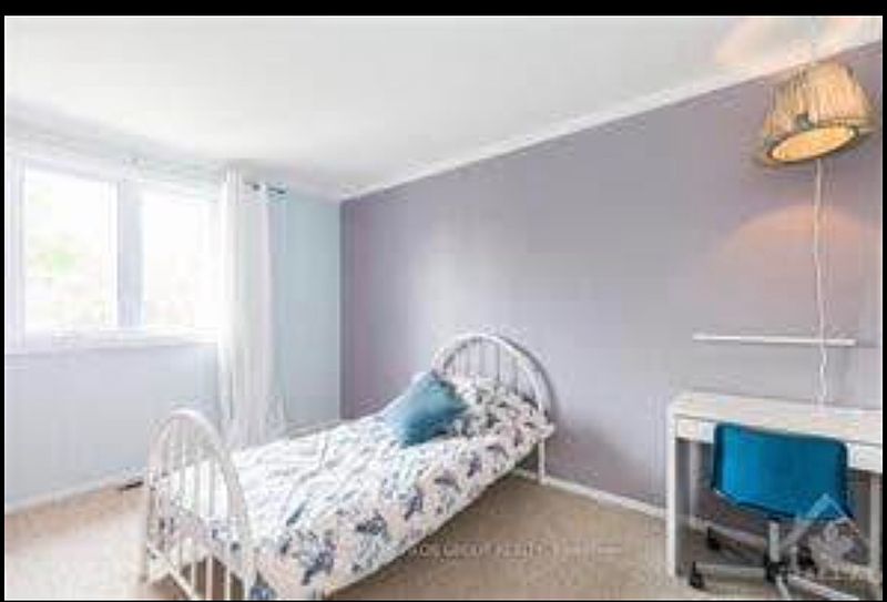 Ottawa House for rent - 3 Bedrooms — photo 4