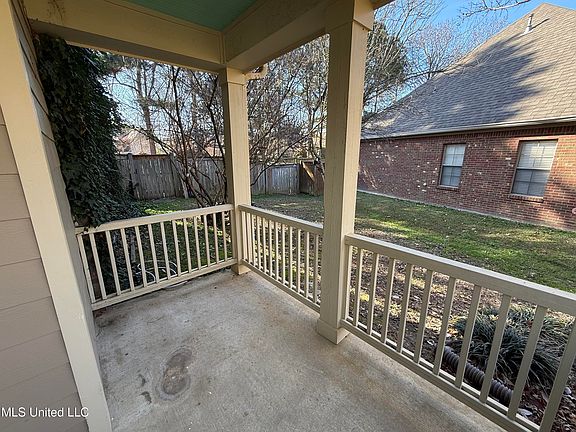 5th image of 142 Covey Run