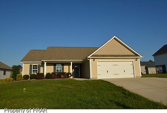 1st image of 136 Newport Ct