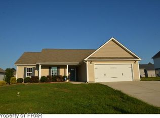136 Newport Ct, Raeford, NC 28376