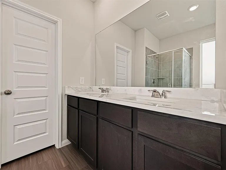 3013 Chestnut Ln — Photo 23