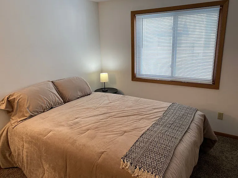 307 S Vine Ave — Photo 26