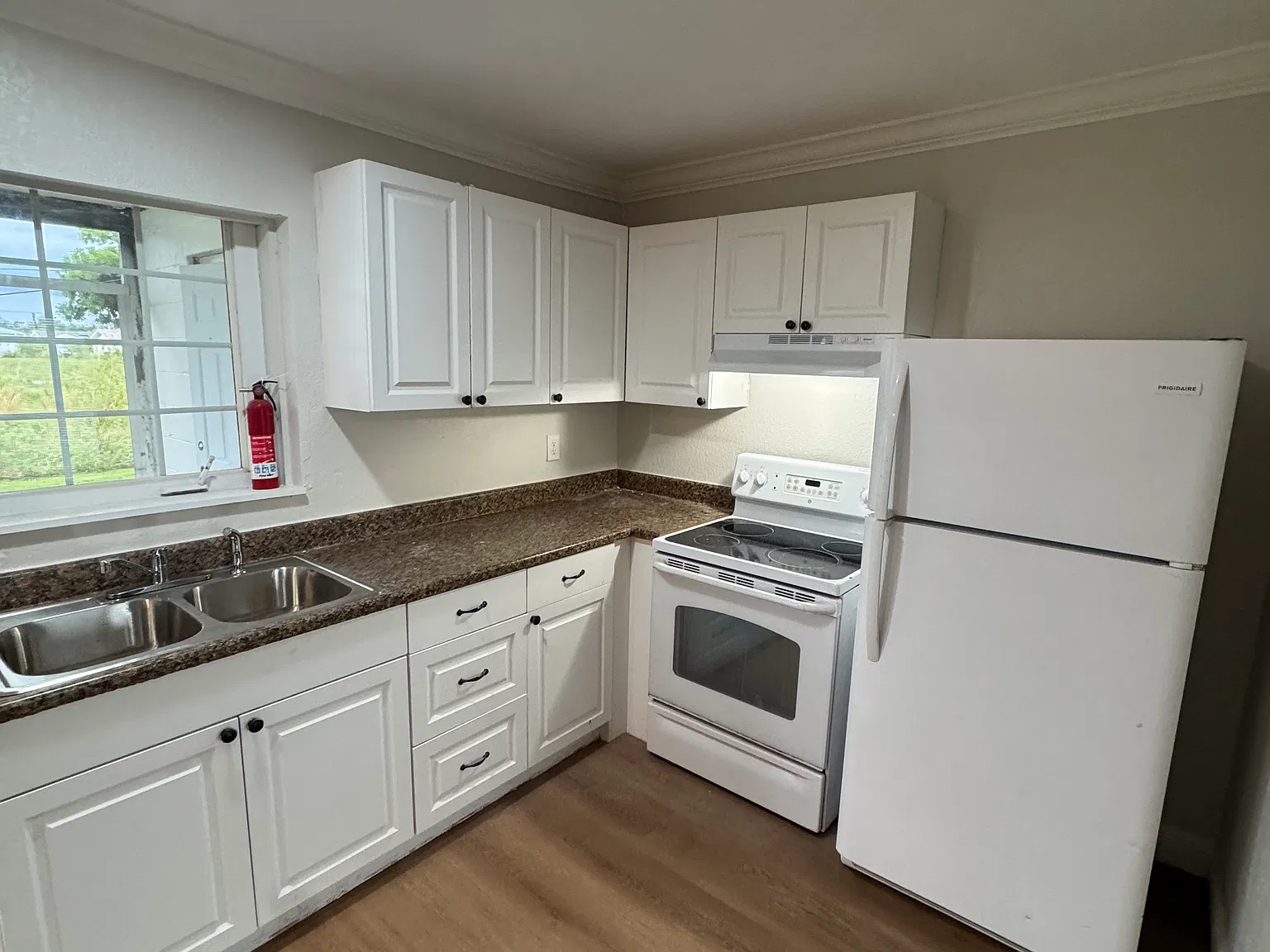 2 bed, 775 sqft, $1,540 — Photo 1