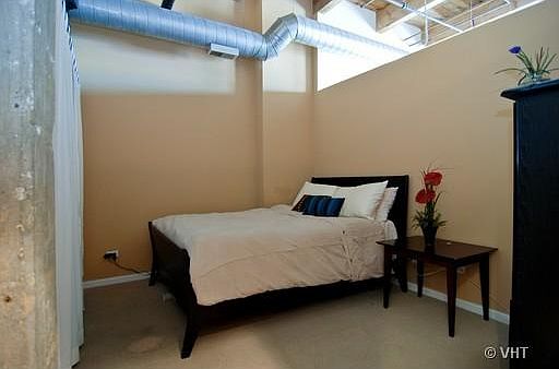 4th image of 215 N Aberdeen St Unit 308B