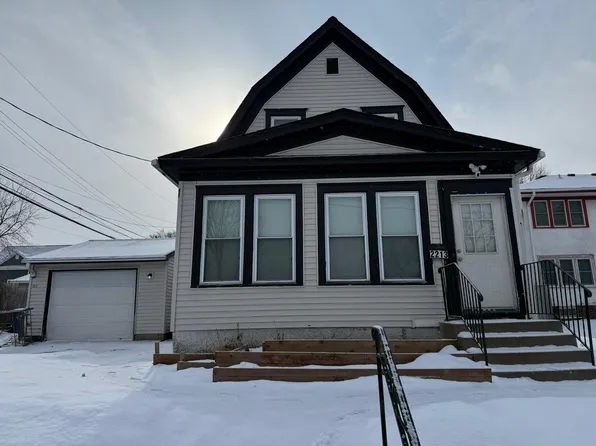 2213 Oak Park Ave N, Minneapolis, MN 55411