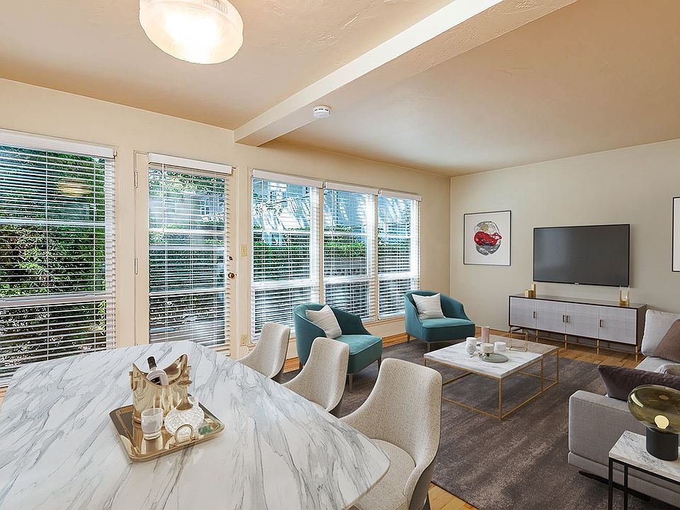 Dining Room & Dining Room
