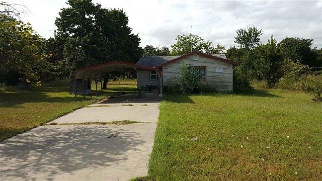 1st image of 12424 NE 38th St