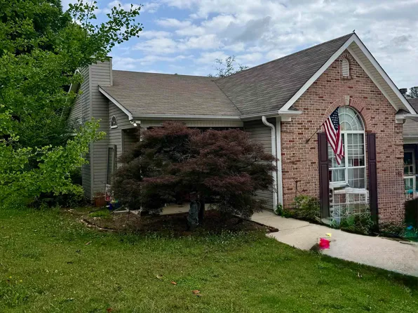 101 Coales Branch Dr, Pelham, AL 35124