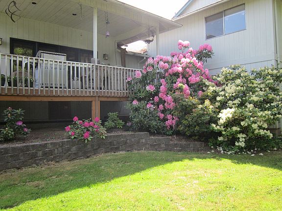 24 x 10 covered porch trex