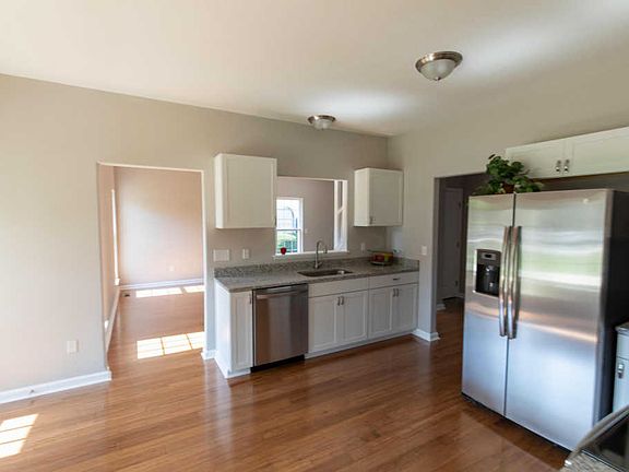 5th image of 506 Ivyside Sq