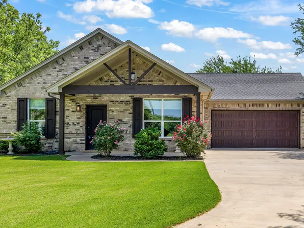 2513 Christine Dr, Granbury, TX 76048