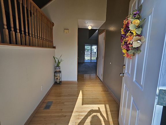 5th image of 5482 Hillbrook Dr