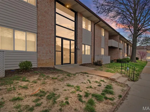 10135 Sakura Dr APT G, Saint Louis, MO 63128