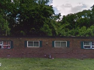 229 N 75th St, East Saint Louis, IL 62203