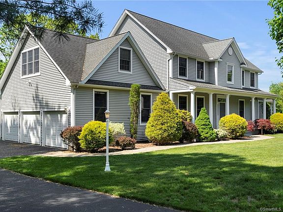 2nd image of 16 Green Ln
