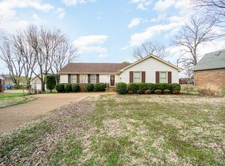 405 Ramblewood Ln, Nolensville, TN 37135