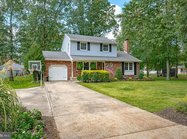 1516 Manduit St, Thorofare, NJ 08086