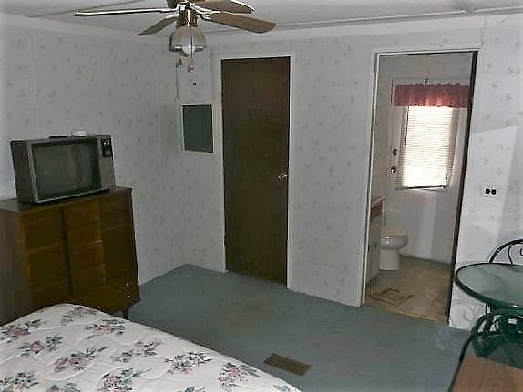 5th image of 39 Bonny Shores Dr