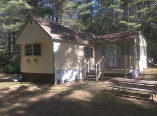 12 Meadow Dr, Ossipee, NH 03864