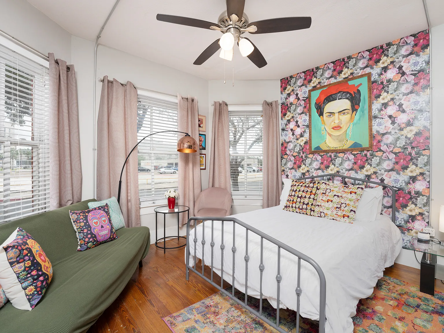 Studio, 540 sqft, $1,900 — Photo 4