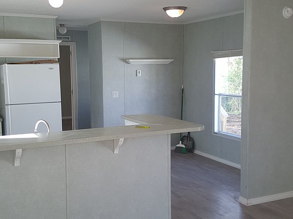 2nd image of 587 Denver Ave #567