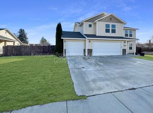 1813 E Grayson St, Meridian, ID 83642