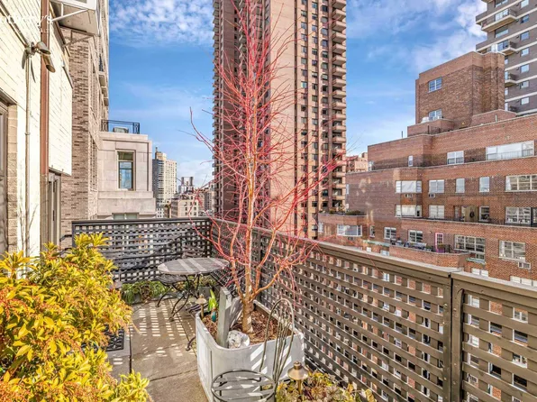 19 East 88th Street image 9 of 12