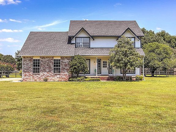 2nd image of 7809 N 154th East Ave
