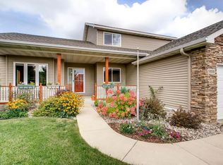 9108 Whispering Hills Ln, Elko New Market, MN 55020