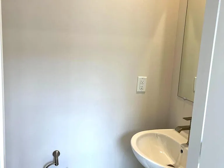 1813 Ritter Dr — Photo 31