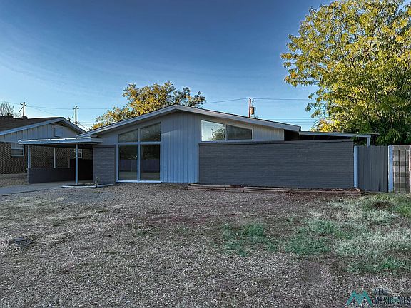 2nd image of 405 E Linda Vista Blvd