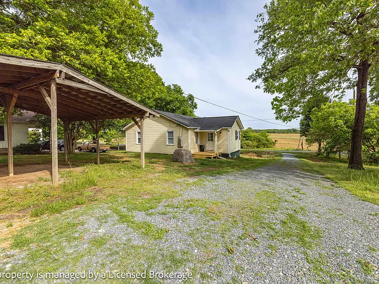 20445 Saint Martin Rd — Photo 31