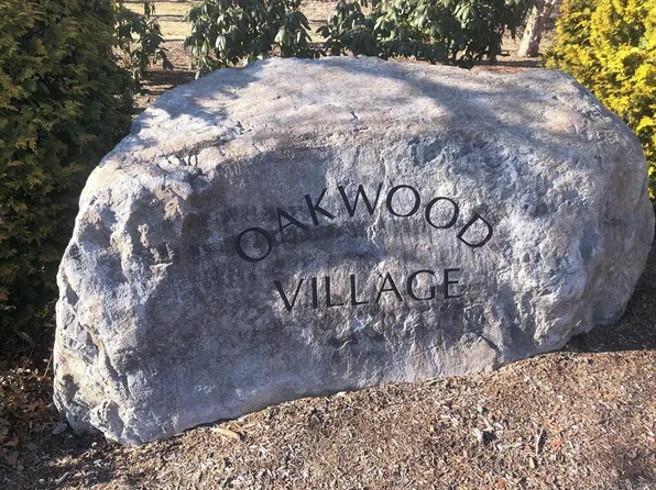 20 Sharron Dr, South Easton, MA 02375