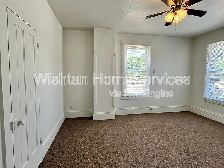 322 S Madison St #2 — Photo 6