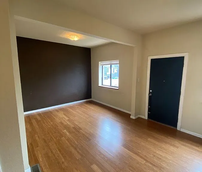 1529 W 34th Ave — Photo 13