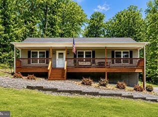 227 Mountain Heights Rd, Front Royal, VA 22630