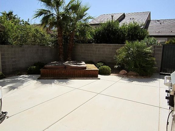5th image of 10209 Birch Bluff Ln