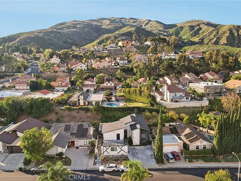 17465 Tuscan Dr — Photo 31