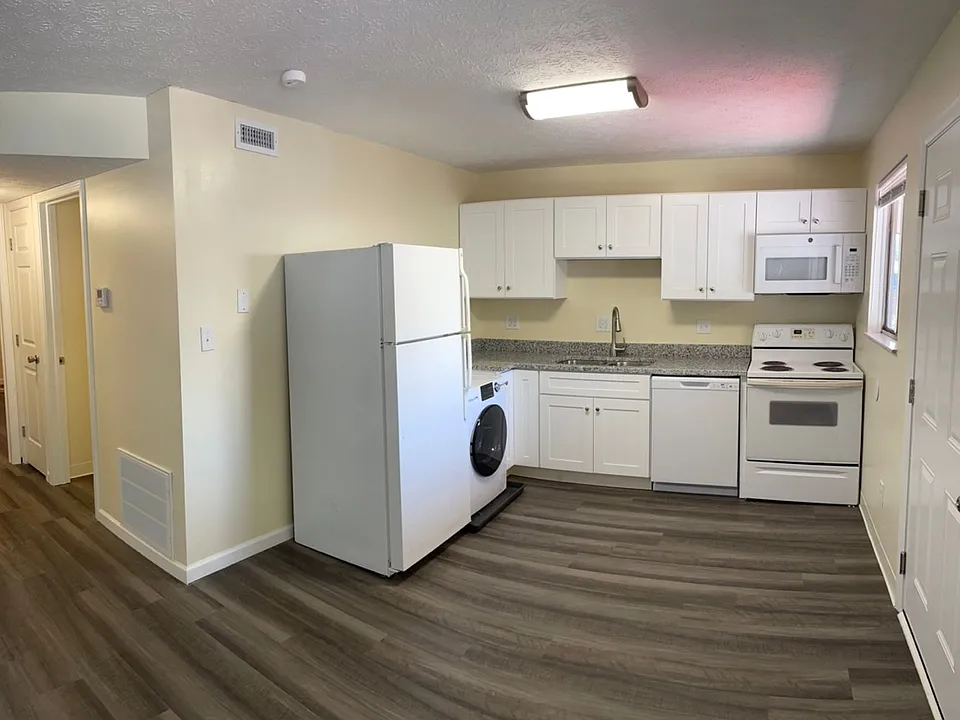 344 E 20th Ave #B